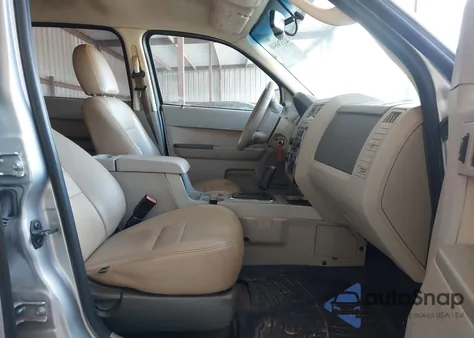 2012 Ford Escape Xlt from USA, damaged, VIN 1FMCU9DG3CKB70550